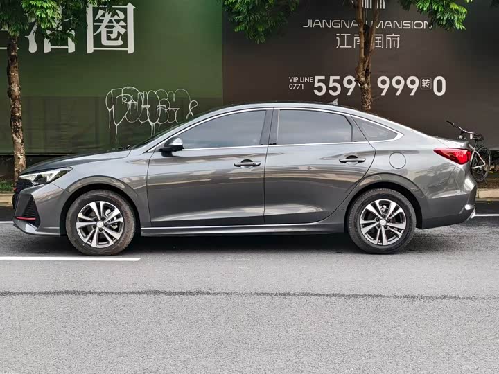 Фото 3 - Changan Eado Plus