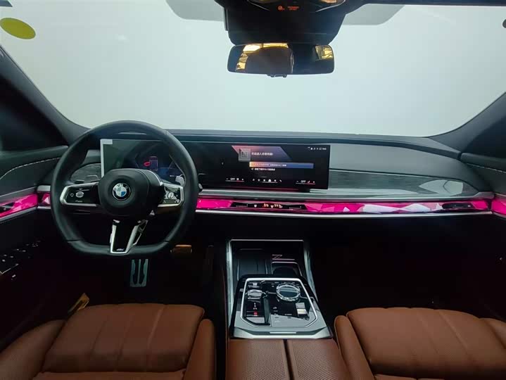 Фото 7 - BMW 7 Series