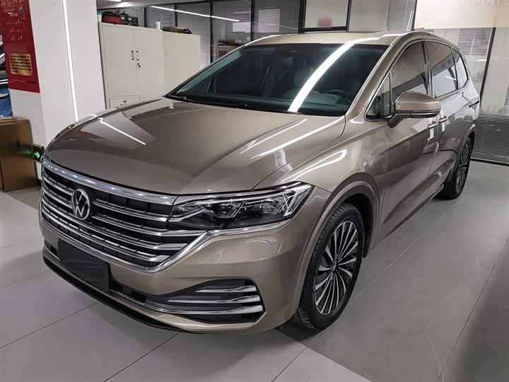 Фото 1 - Volkswagen Viloran