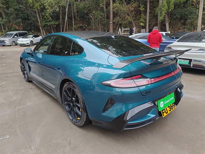 Фото 5 - Xiaomi SU7 Ultra