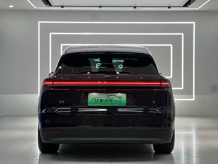 Фото 6 - LiXiang i6