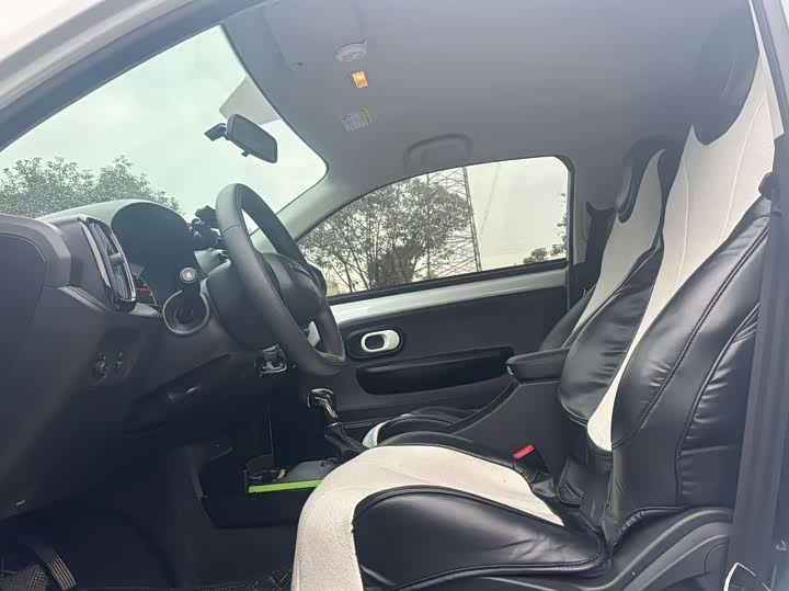 Фото 4 - Roewe Clever