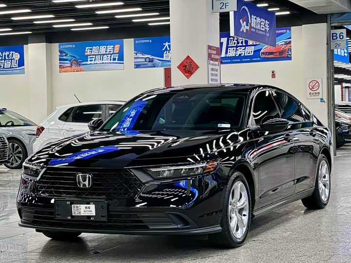 Фото 1 - Honda Accord