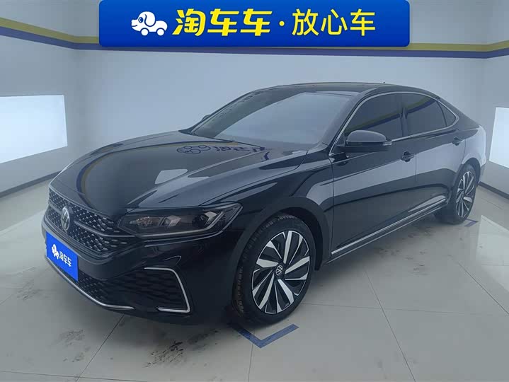 Фото 1 - Volkswagen Passat