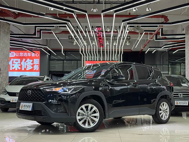 Фото 1 - Toyota Corolla Cross