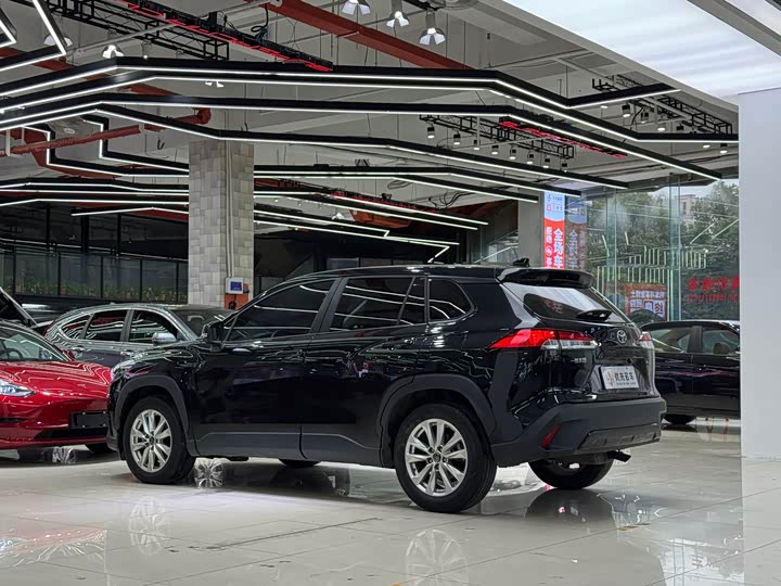 Фото 5 - Toyota Corolla Cross