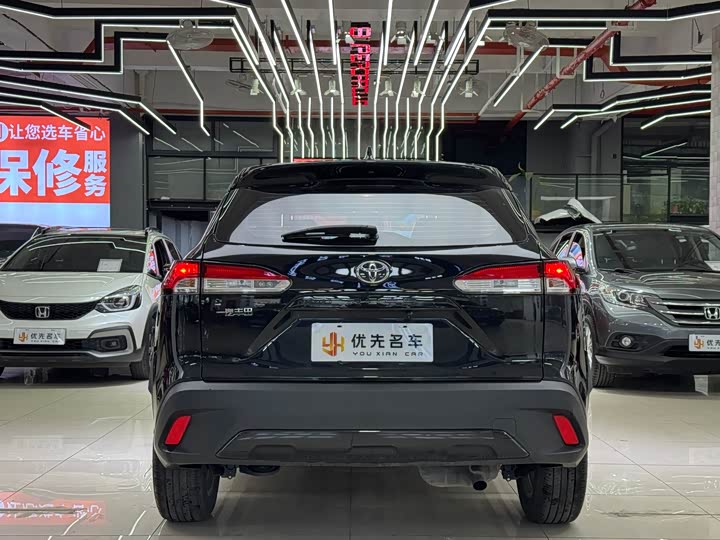 Фото 6 - Toyota Corolla Cross