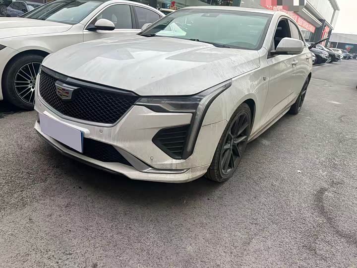 Фото 1 - Cadillac CT4