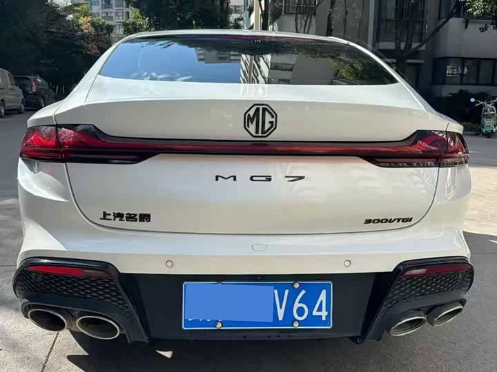 Фото 9 - MG Motor 7