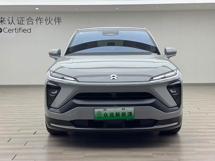 Фото 3 - Nio EC6