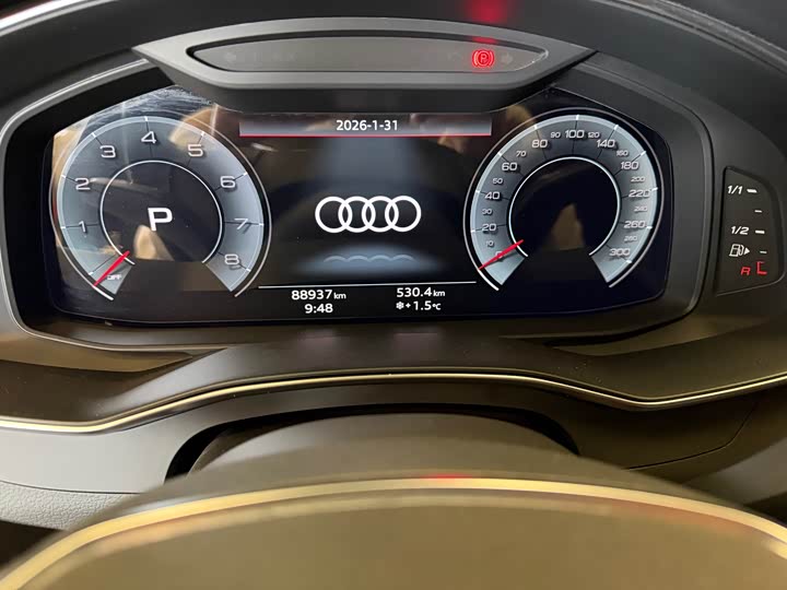 Фото 9 - Audi A6L