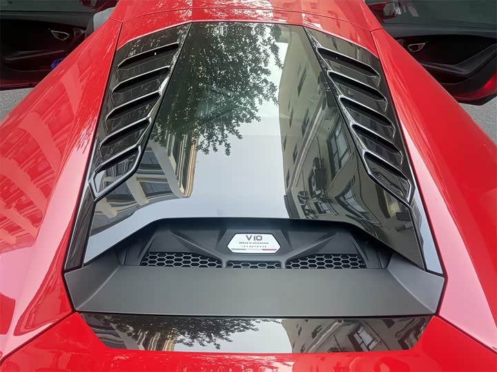 Фото 8 - Lamborghini Huracán