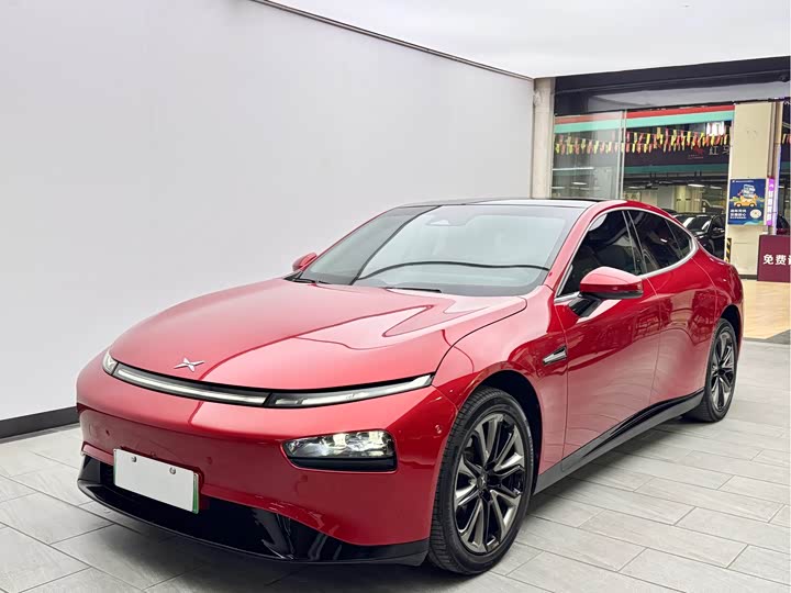 Фото 1 - XPeng P7