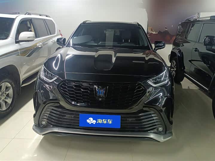 Фото 2 - Toyota Crown Kluger