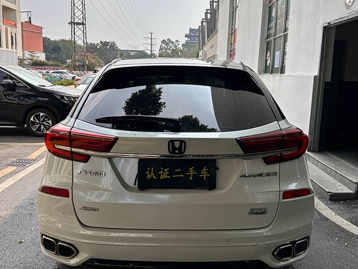 Фото 7 - Honda Avancier