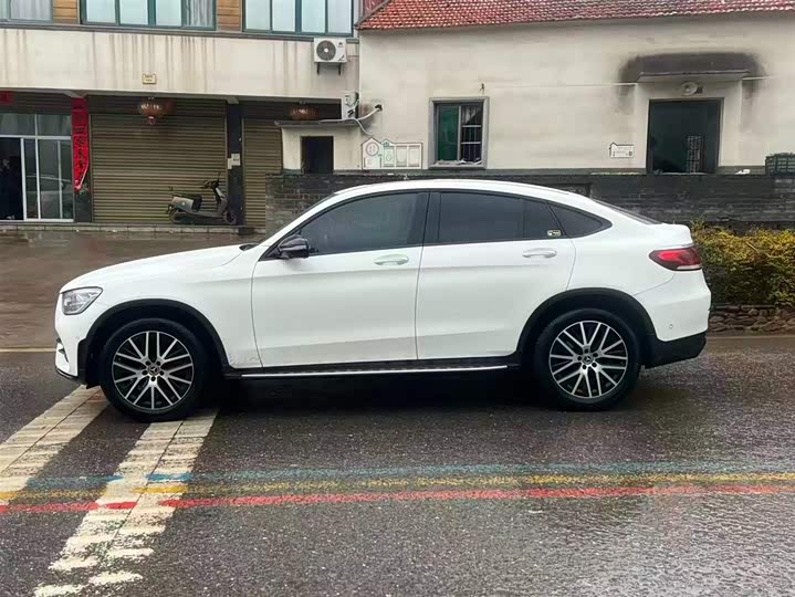 Фото 8 - Mercedes-Benz GLC-Class Coupe