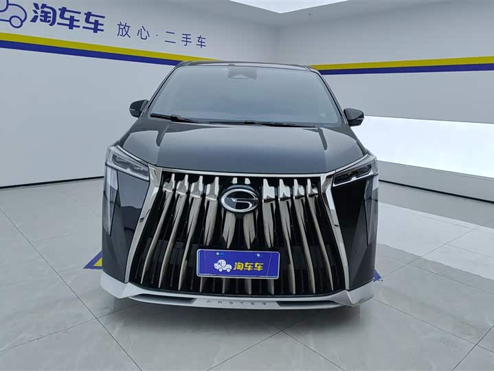 Фото 2 - GAC Trumpchi M8