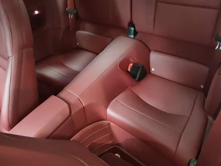 Фото 2 - Porsche 911