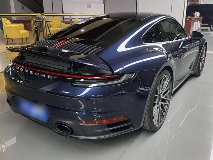 Фото 9 - Porsche 911