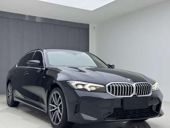 Фото 3 - BMW 3 Series