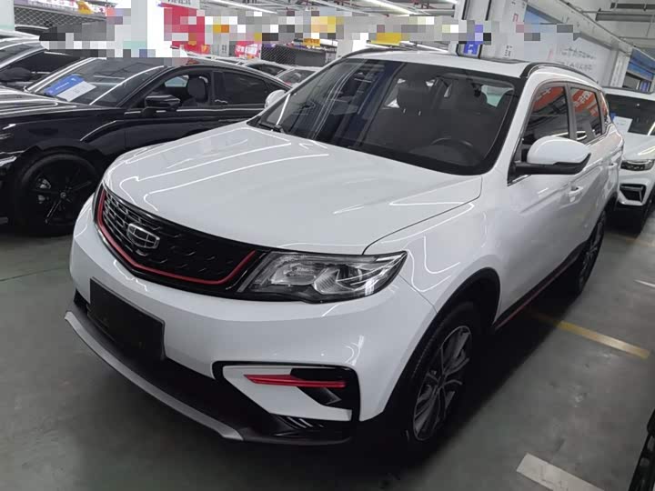 Фото 1 - Geely Atlas