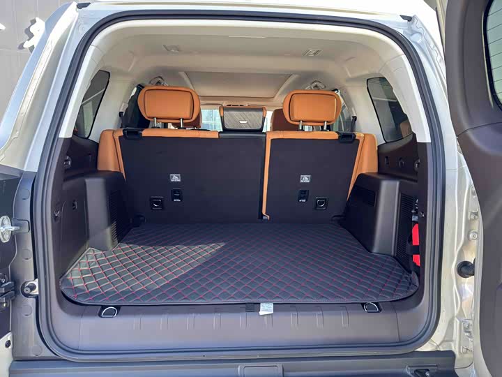 Фото 8 - Tank 500