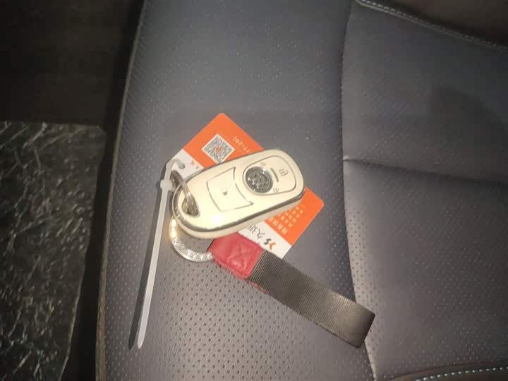 Фото 9 - Buick Velite 6