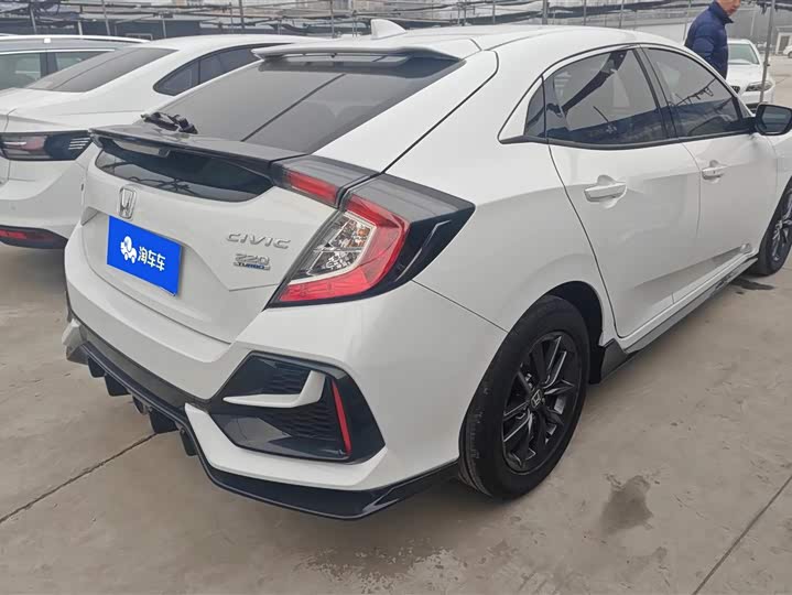 Фото 3 - Honda Civic