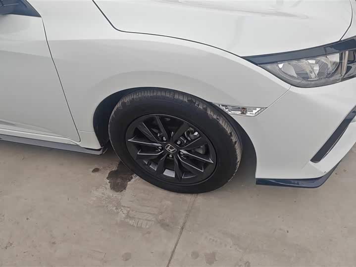 Фото 6 - Honda Civic