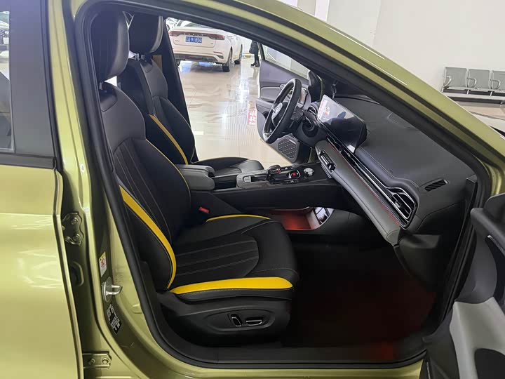 Фото 5 - GAC Trumpchi Empow R