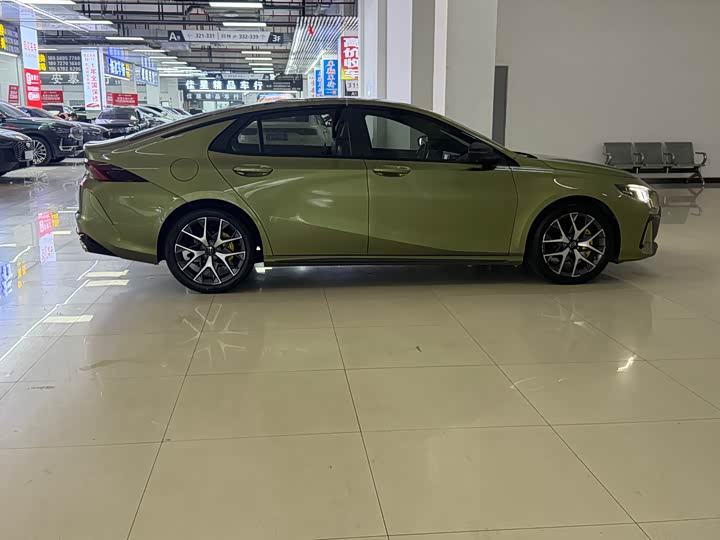 Фото 7 - GAC Trumpchi Empow R