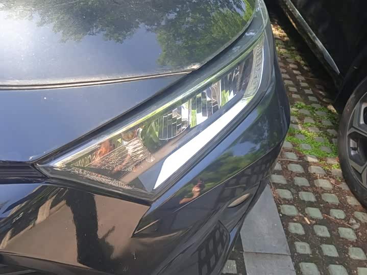 Фото 5 - Toyota RAV4