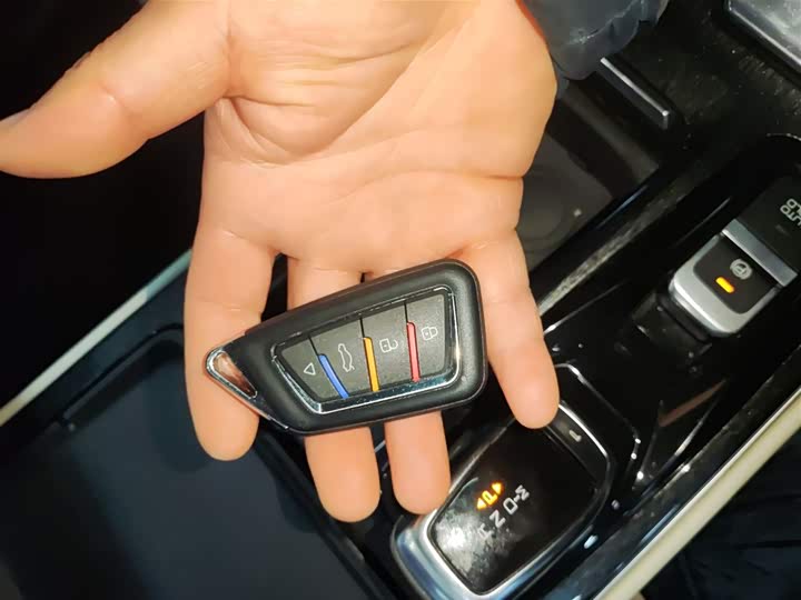 Фото 9 - Dongfeng Aeolus Yixuan Max