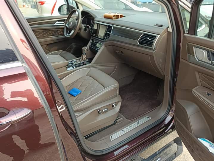 Фото 8 - Volkswagen Viloran