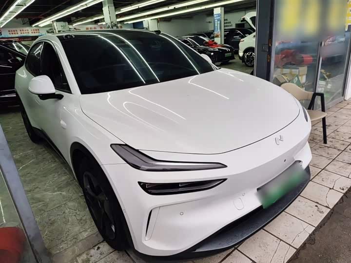 Фото 4 - Nio Onvo L60