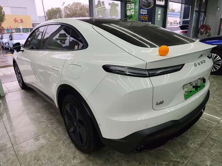 Фото 5 - Nio Onvo L60