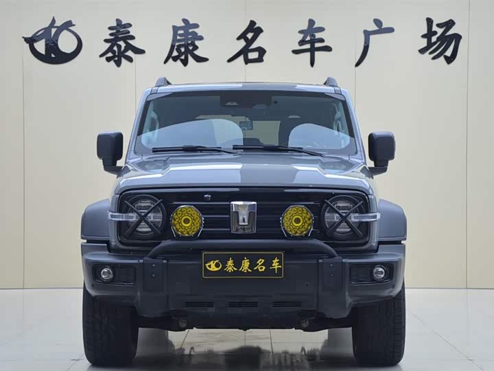 Фото 2 - Tank 300