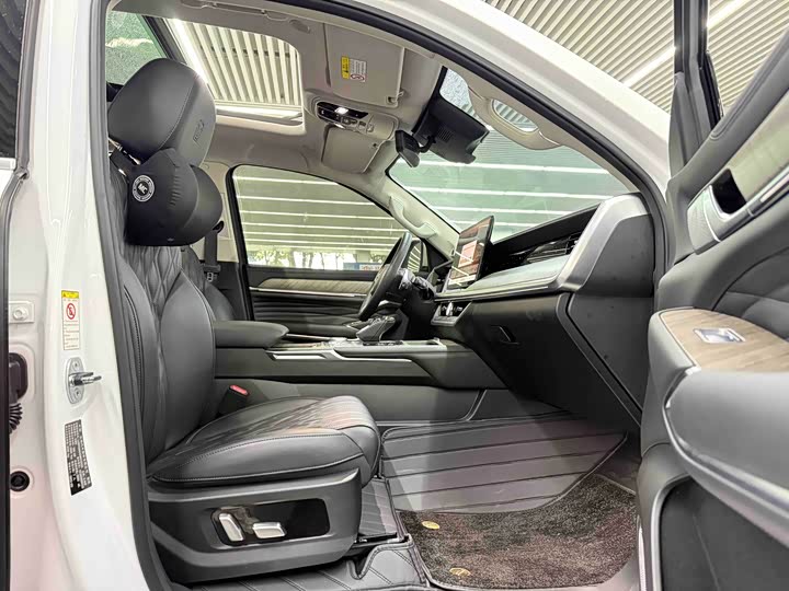 Фото 9 - Tank 500