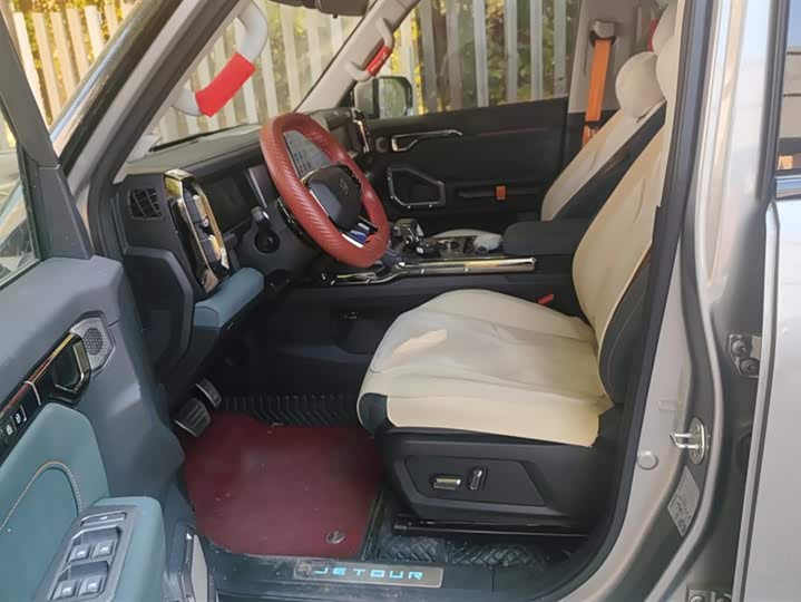 Фото 9 - Jetour T2