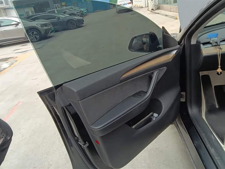 Фото 7 - Tesla Model Y