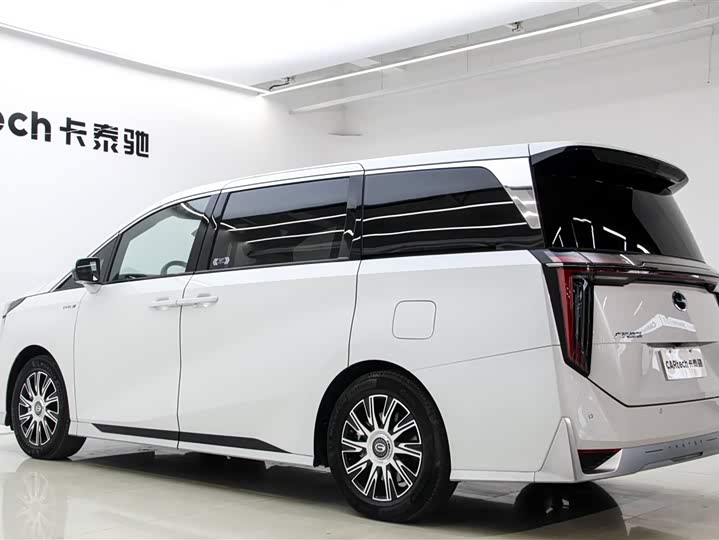 Фото 6 - GAC Trumpchi E9