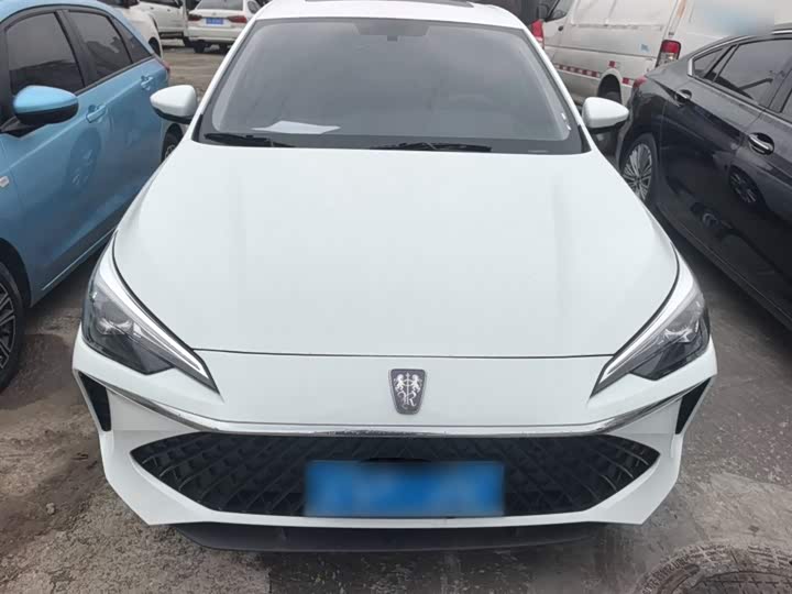 Фото 3 - Roewe i5