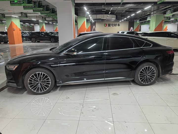 Фото 7 - BYD Han