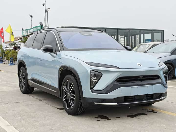 Фото 3 - Nio ES6