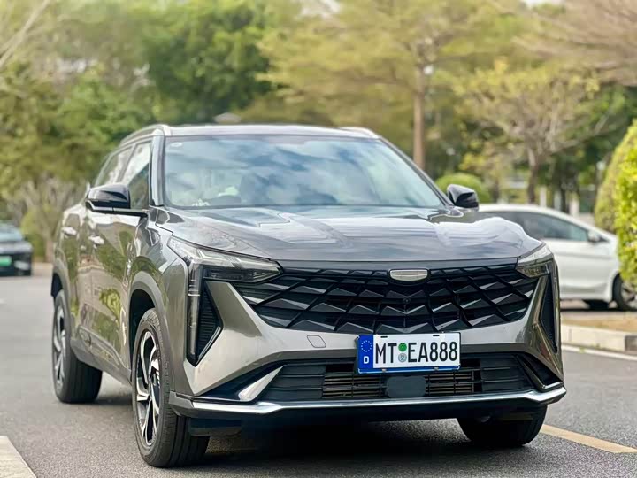 Фото 3 - Geely Atlas