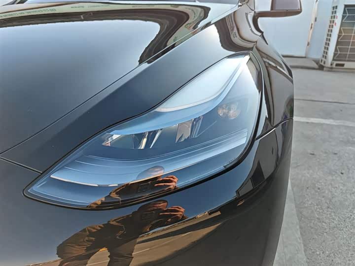 Фото 3 - Tesla Model Y