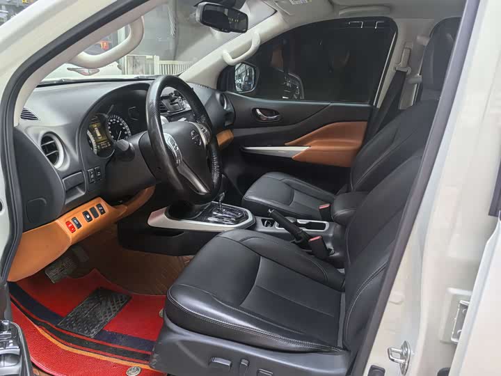 Фото 7 - Nissan Terra