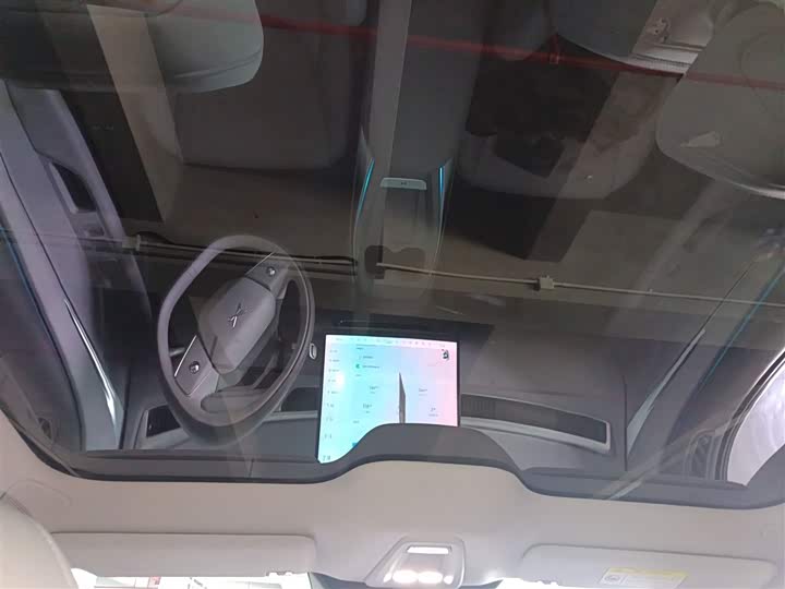 Фото 9 - XPeng Mona M03