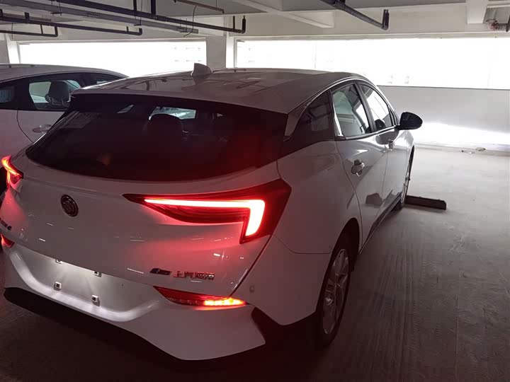 Фото 7 - Buick Velite 6