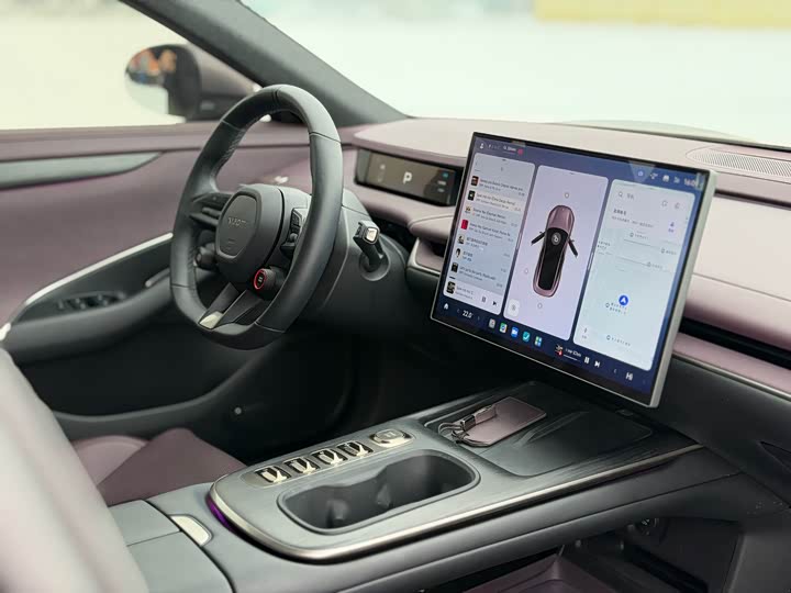 Фото 7 - Xiaomi SU7